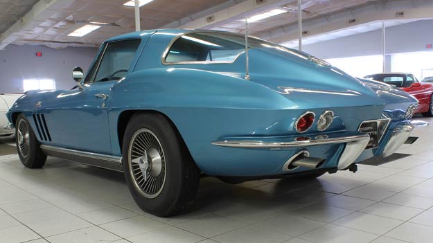 1966 Big Tank Corvette rear